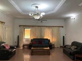 4 bedroom house, at the center of Uyo city
